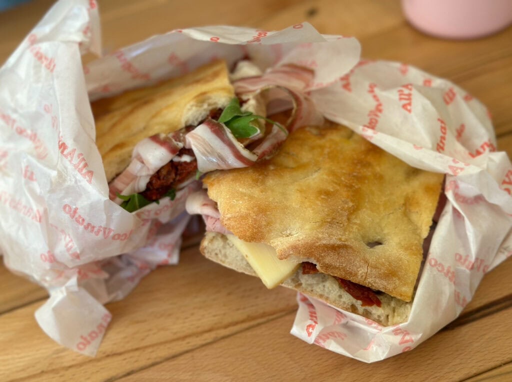 an sandwich with meats